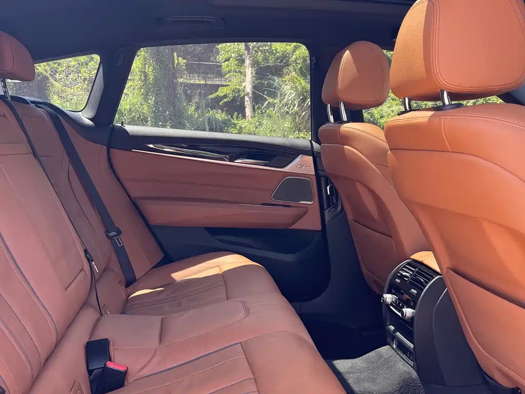 BMW 6 Series GT — миниатюра 34