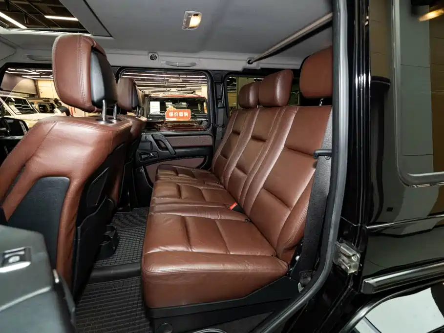 Mercedes-Benz G-Class — миниатюра 11