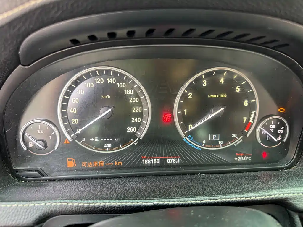 BMW 5 Series GT — миниатюра 10