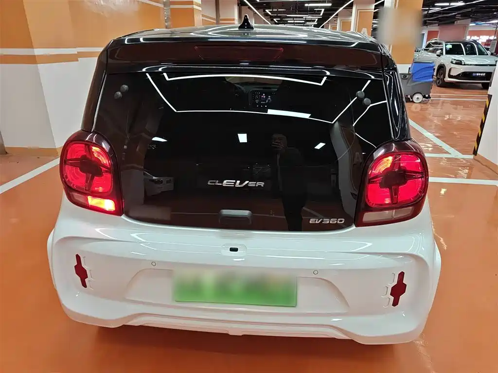 Roewe Clever 2022 311km