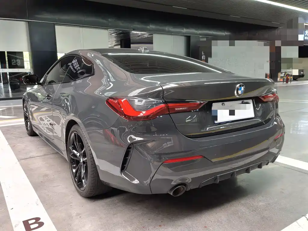 BMW 4 Series — миниатюра 11