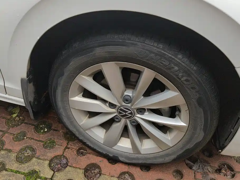 Volkswagen Bora — миниатюра 6
