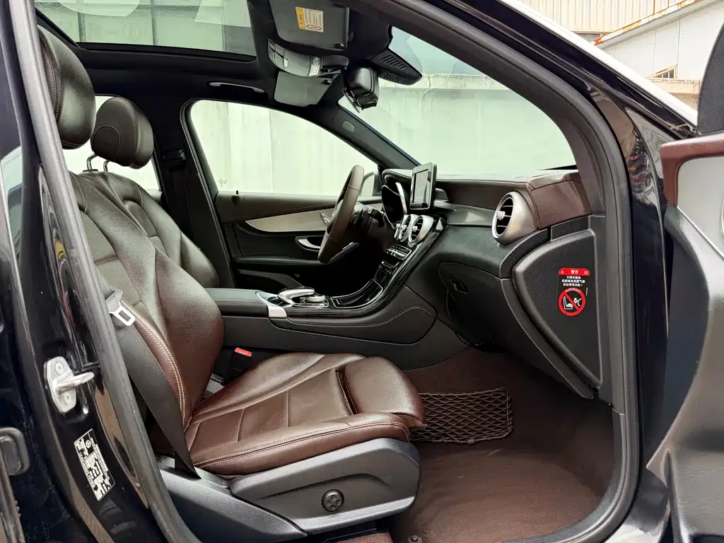 Mercedes-Benz GLC — миниатюра 16