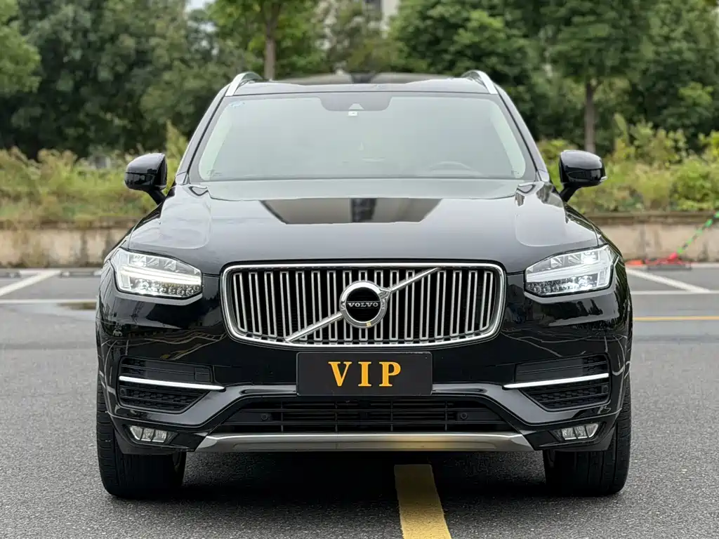 Volvo XC90 — миниатюра 2