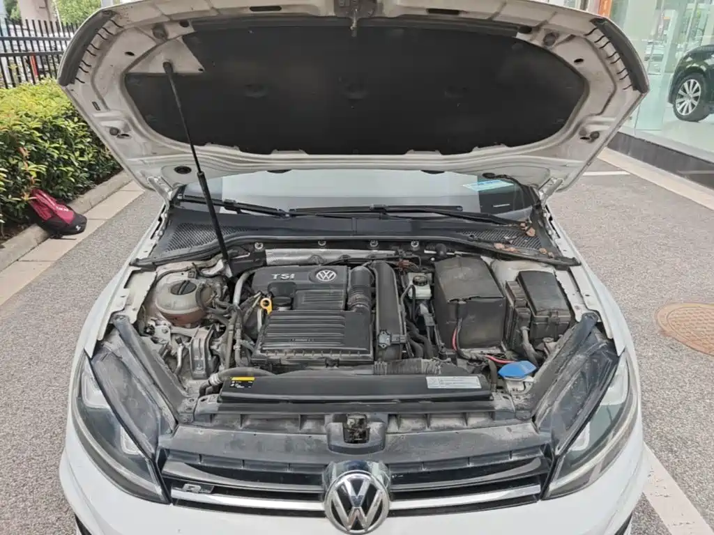 Volkswagen Golf — миниатюра 20