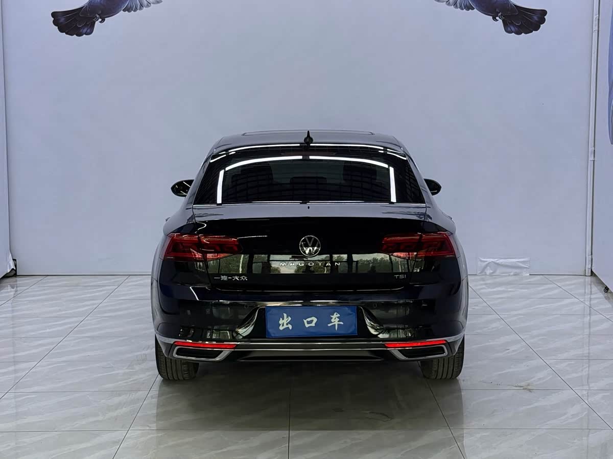 Volkswagen Magotan 1.4 л 2022 г. Чёрный, пробег 42000 км