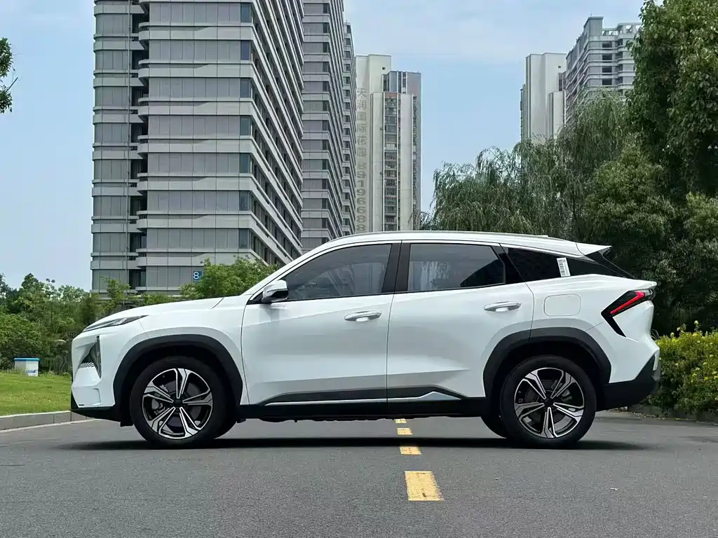 Geely Galaxy Galaxy L7 L7 2023 1.5T 115km MAX