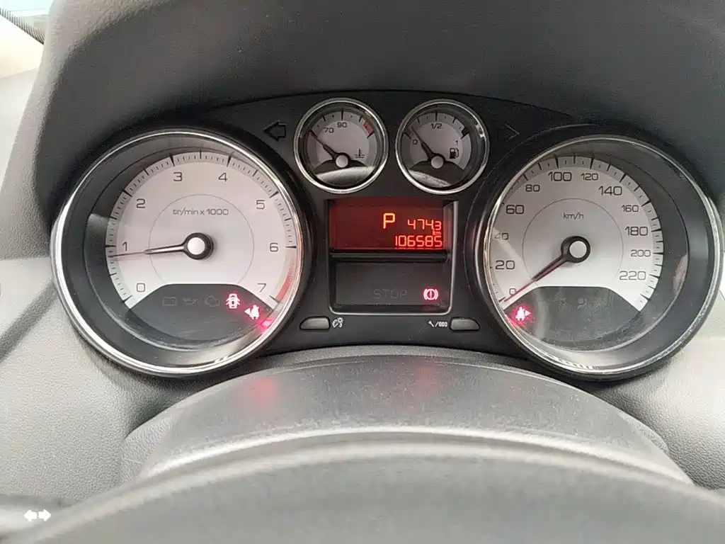 Peugeot 308 — миниатюра 12