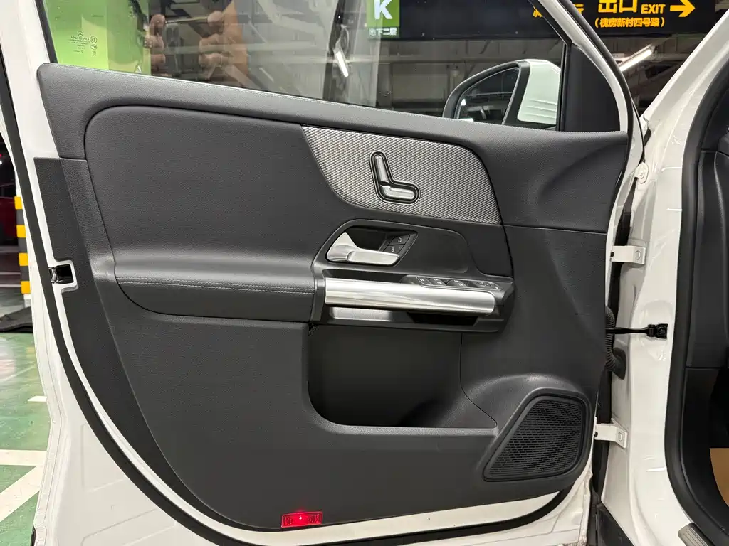 Mercedes-Benz GLA — миниатюра 4