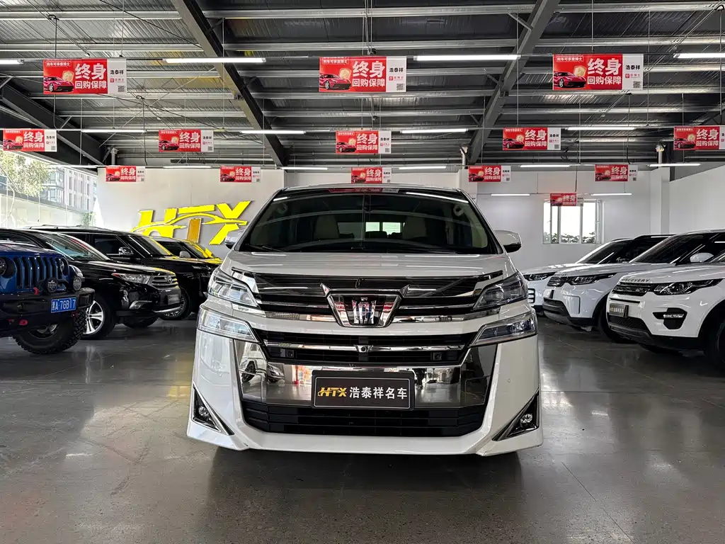 Toyota Vellfire — миниатюра 2
