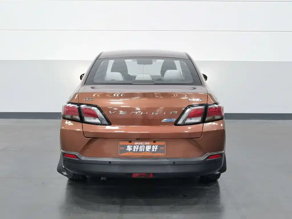Venucia D60 — миниатюра 4