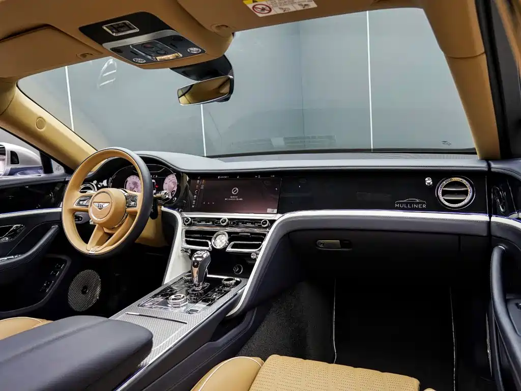 Bentley Flying Spur PHEV — миниатюра 21