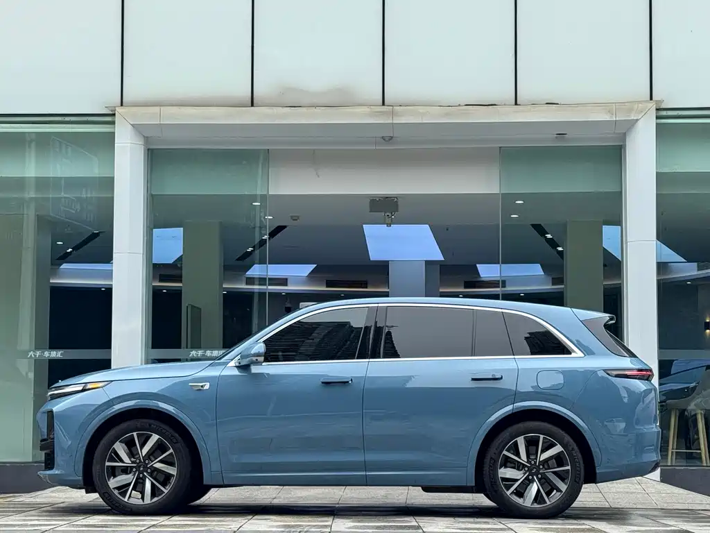Li Auto Li L7 — миниатюра 2
