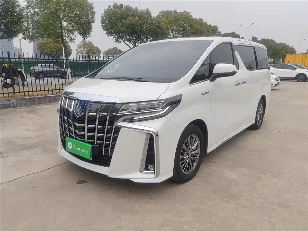 Toyota Alphard 2022