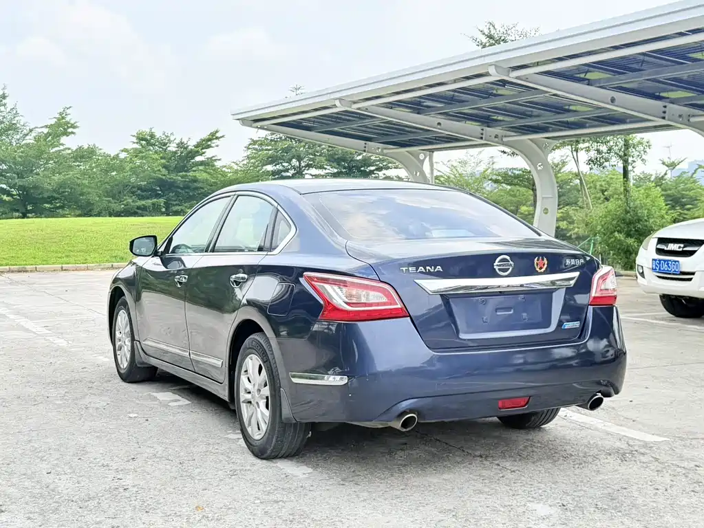 Nissan Teana — миниатюра 7