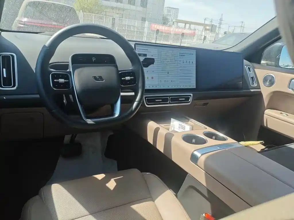 Li Auto Li L9 — миниатюра 3