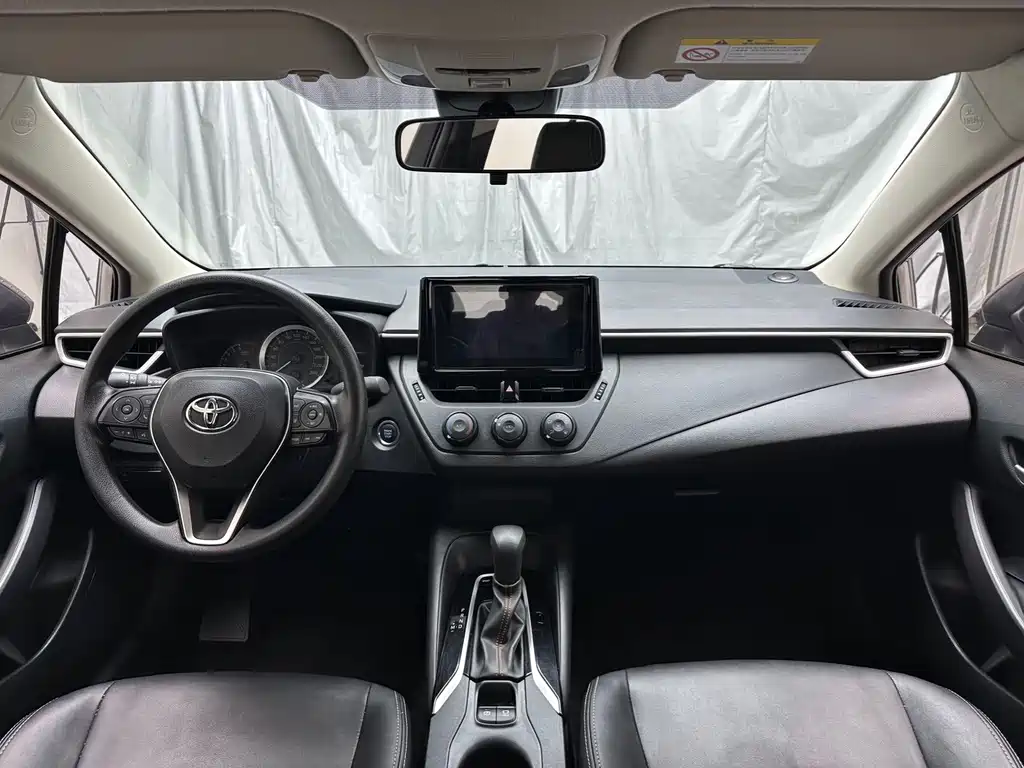 Toyota Corolla — миниатюра 5