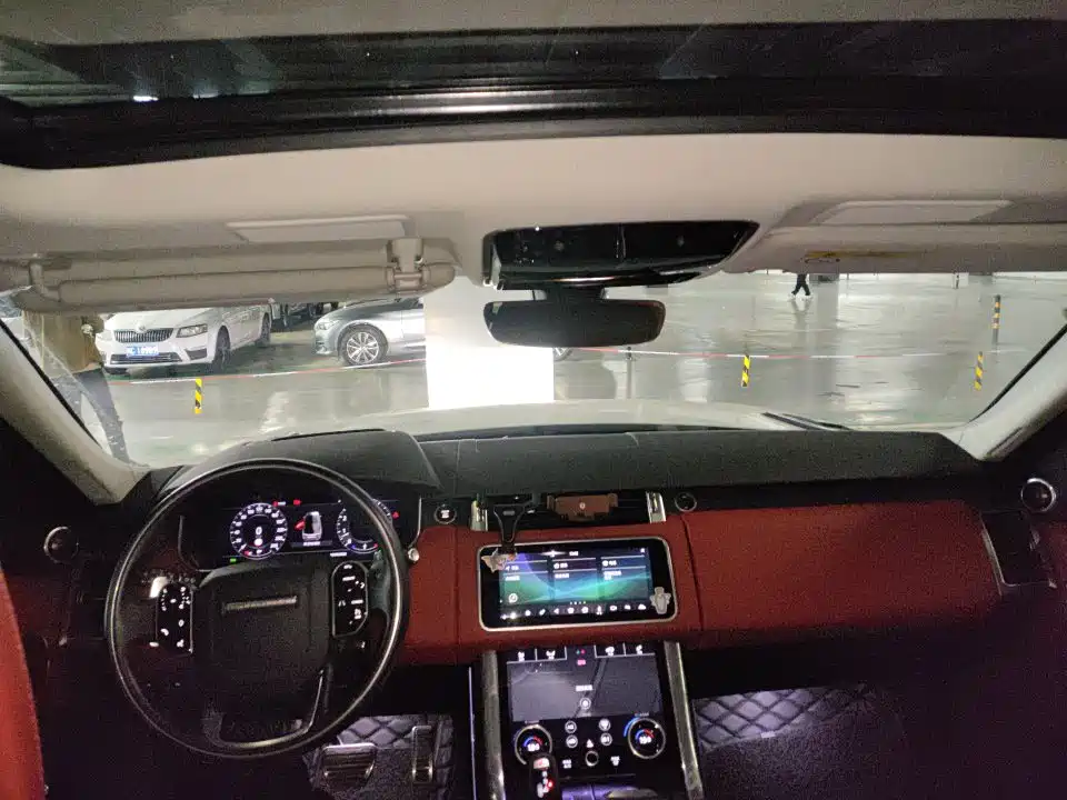 Land Rover Sport — миниатюра 3