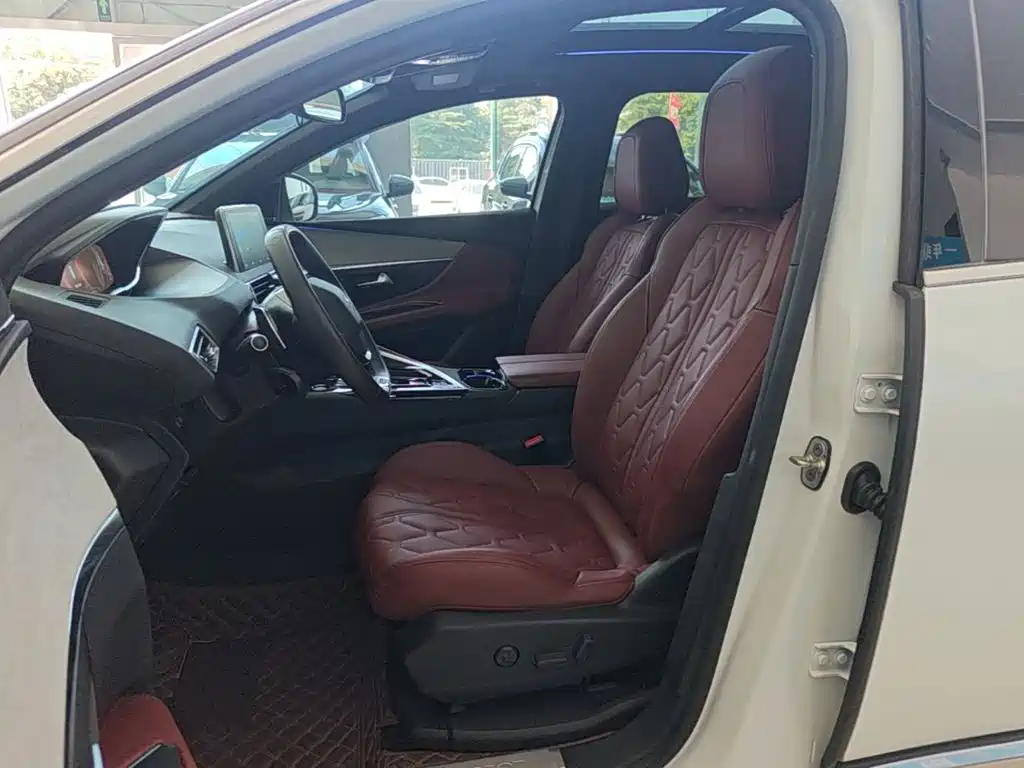 Peugeot 4008 — миниатюра 15