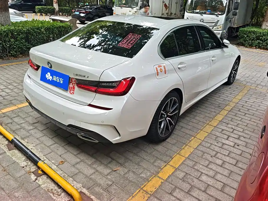 BMW 3 Series — миниатюра 3