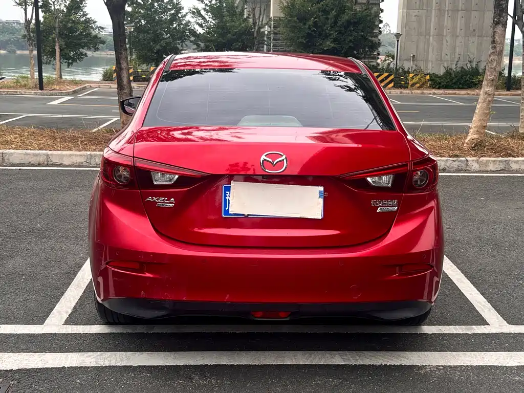 MAZDA 3 ANGKESAILA
