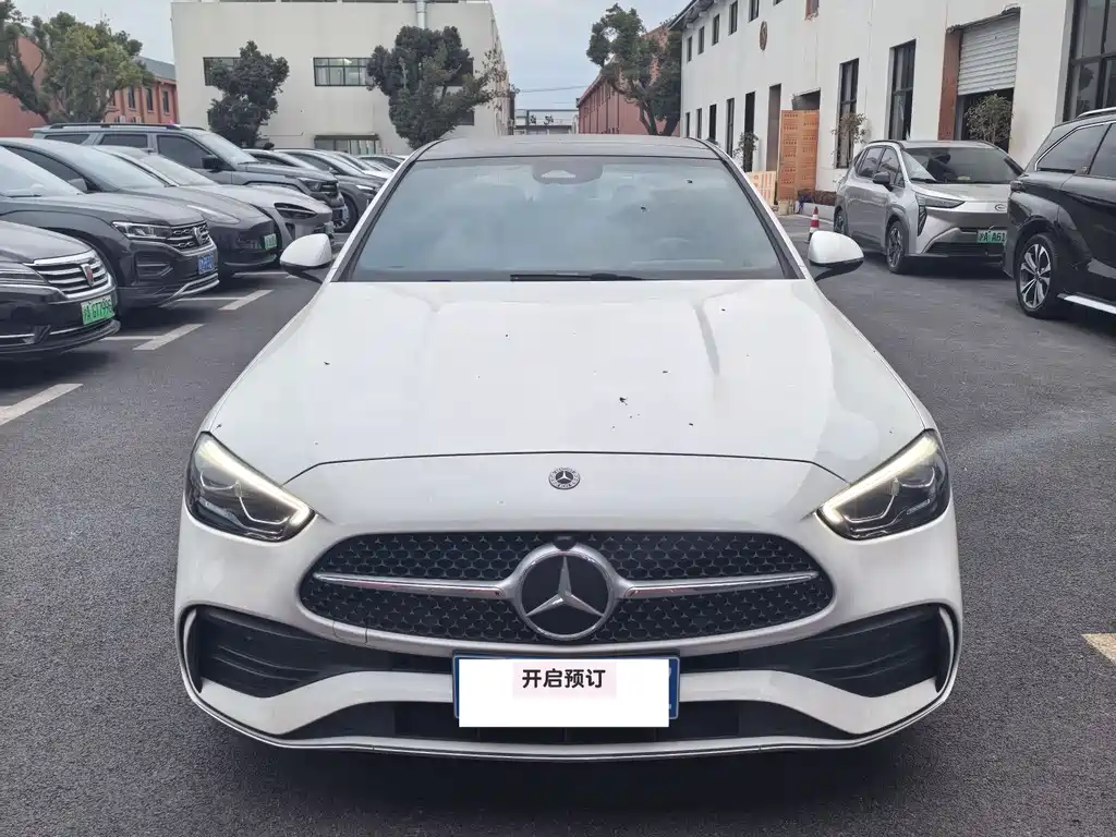 Mercedes-Benz C-Class 2023