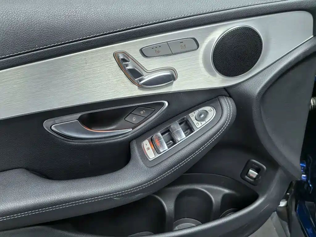 Mercedes-Benz GLC — миниатюра 8