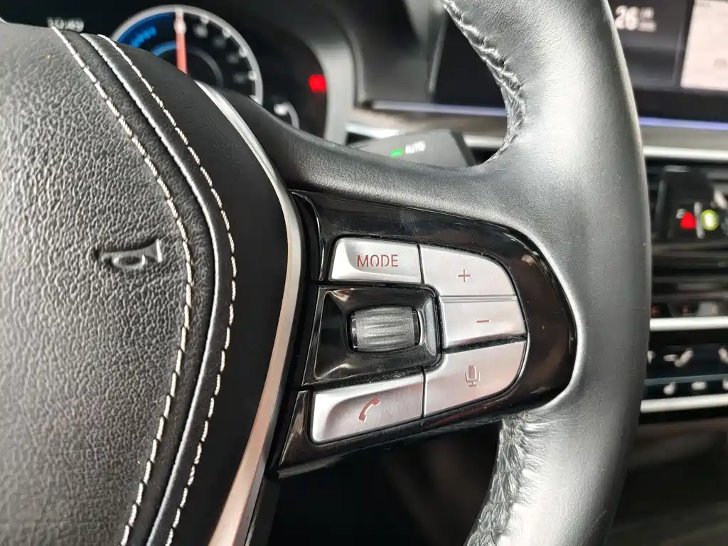 BMW 5 SERIES NEW ENERGY