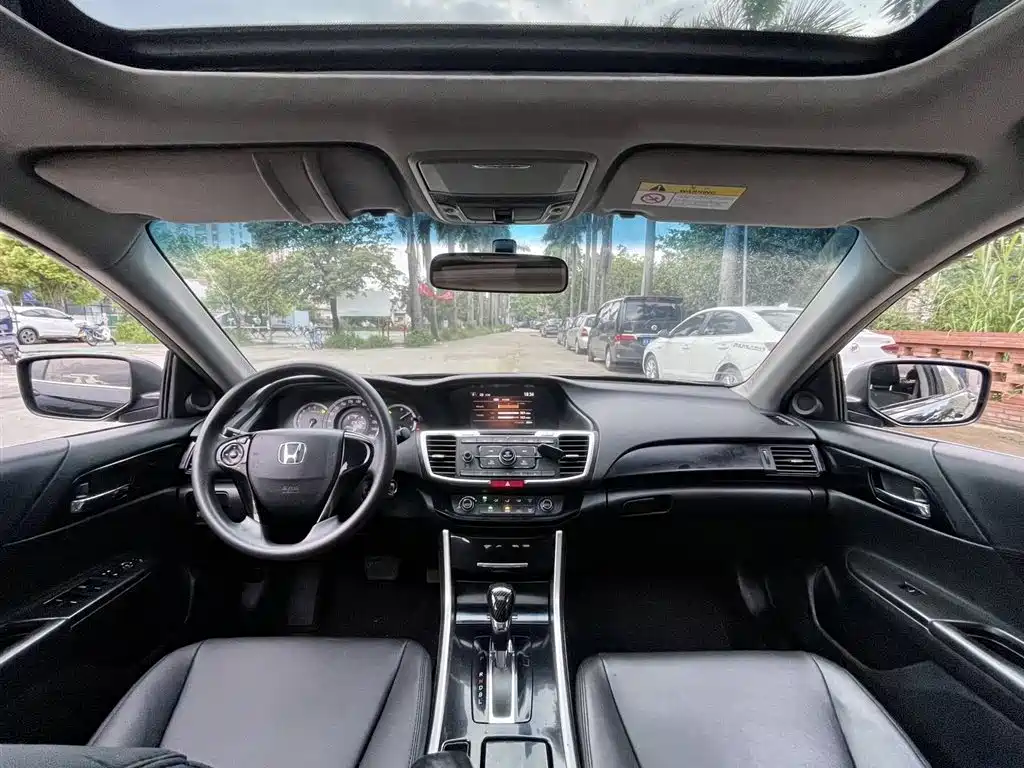Honda Accord 2016 2.0L Comfort
