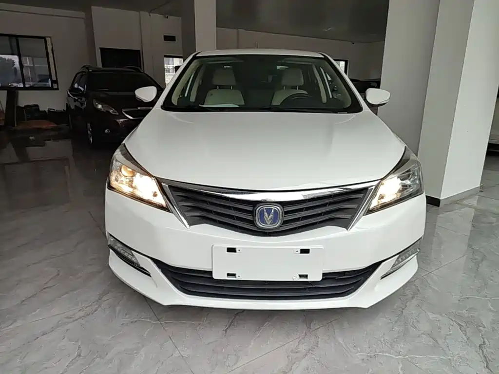 Changan V7 — миниатюра 3