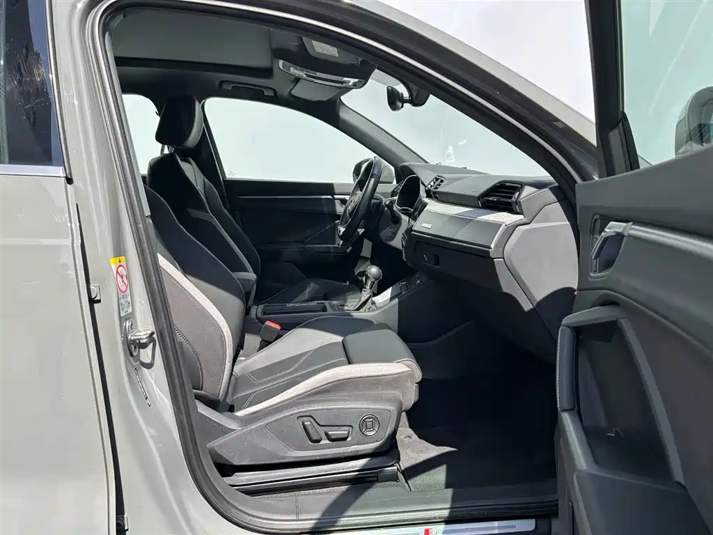 Audi Q3 — миниатюра 18