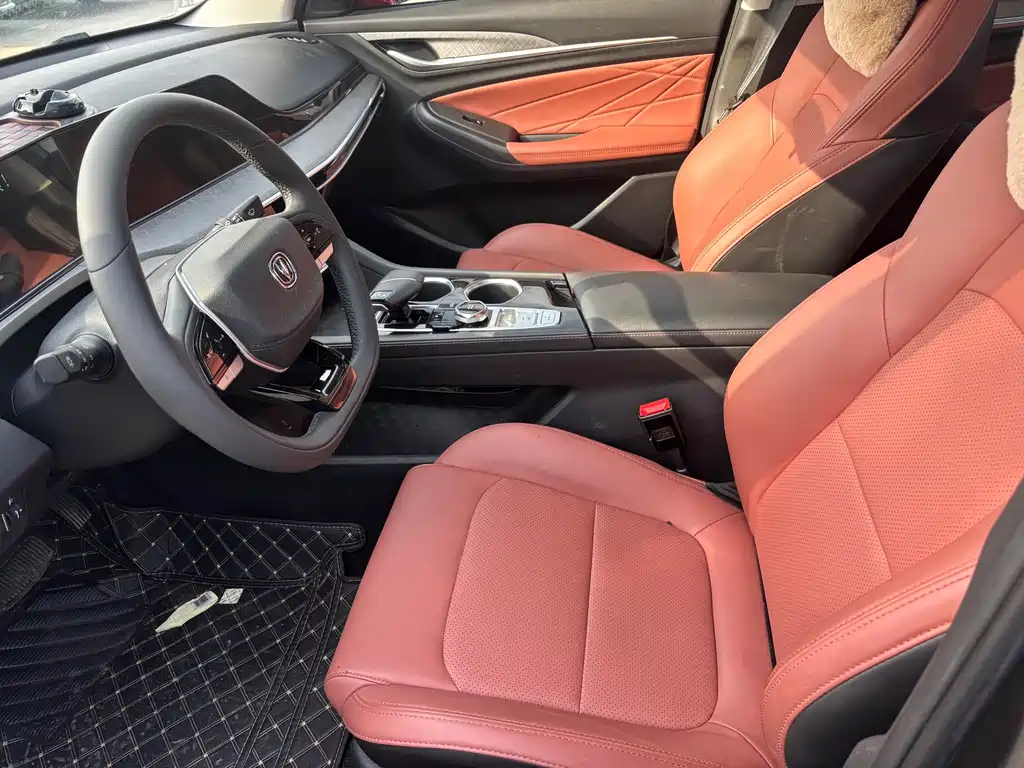 Changan Eado — миниатюра 4