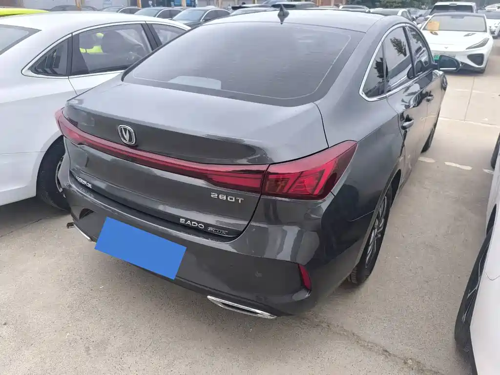Changan Eado — миниатюра 7