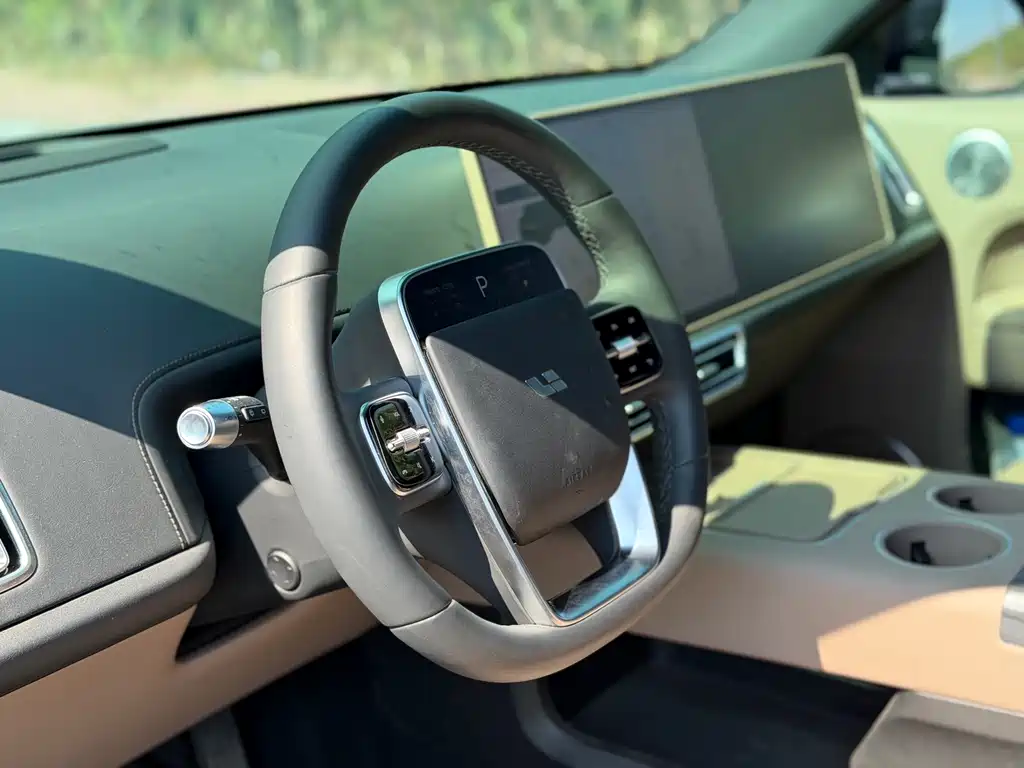 Li Auto Li L6 — миниатюра 6