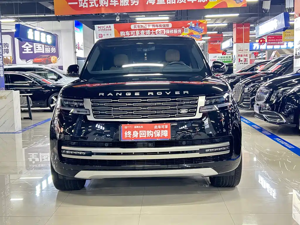 Land Rover Range Rover 2025 3.0 L6 400PS Long Wheelbase