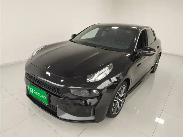 2021 Lynk & Co 03