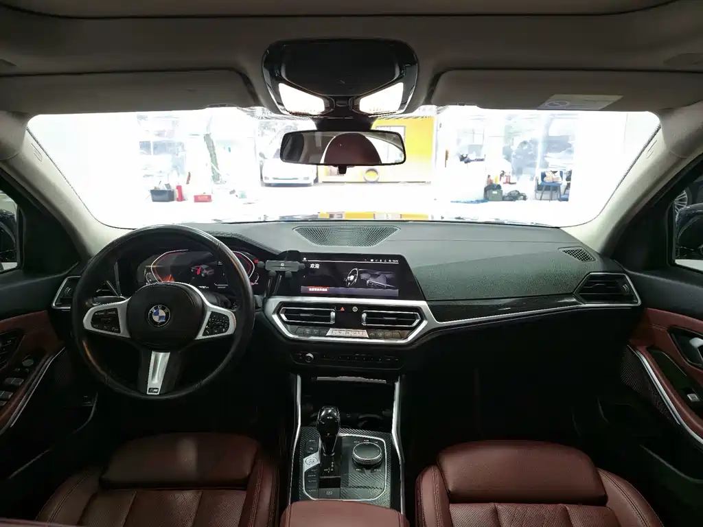 BMW 3 Series — миниатюра 8
