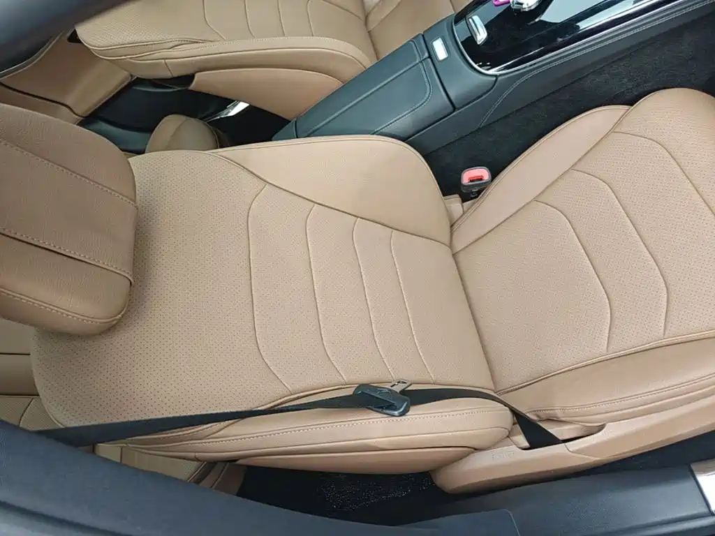 Mercedes-Benz E-Class — миниатюра 25