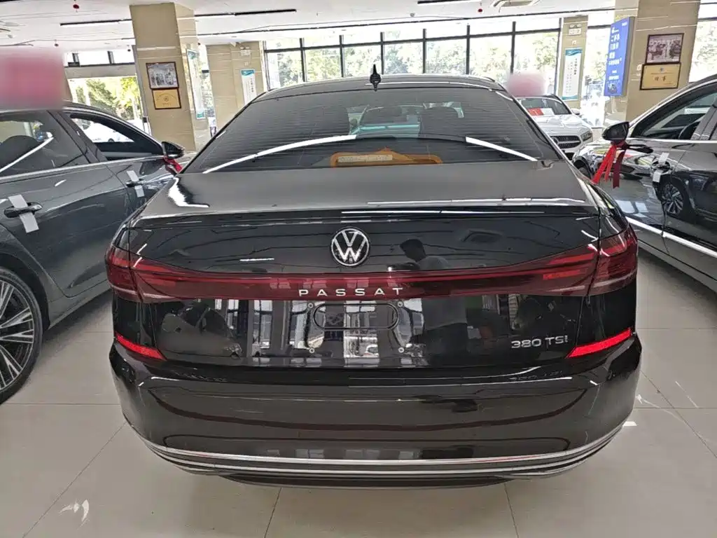 Volkswagen Passat — миниатюра 6