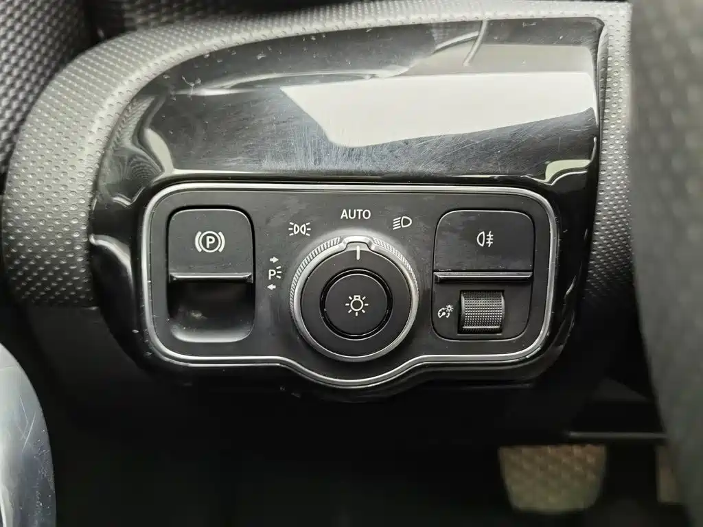 Mercedes-Benz A-Class — миниатюра 21