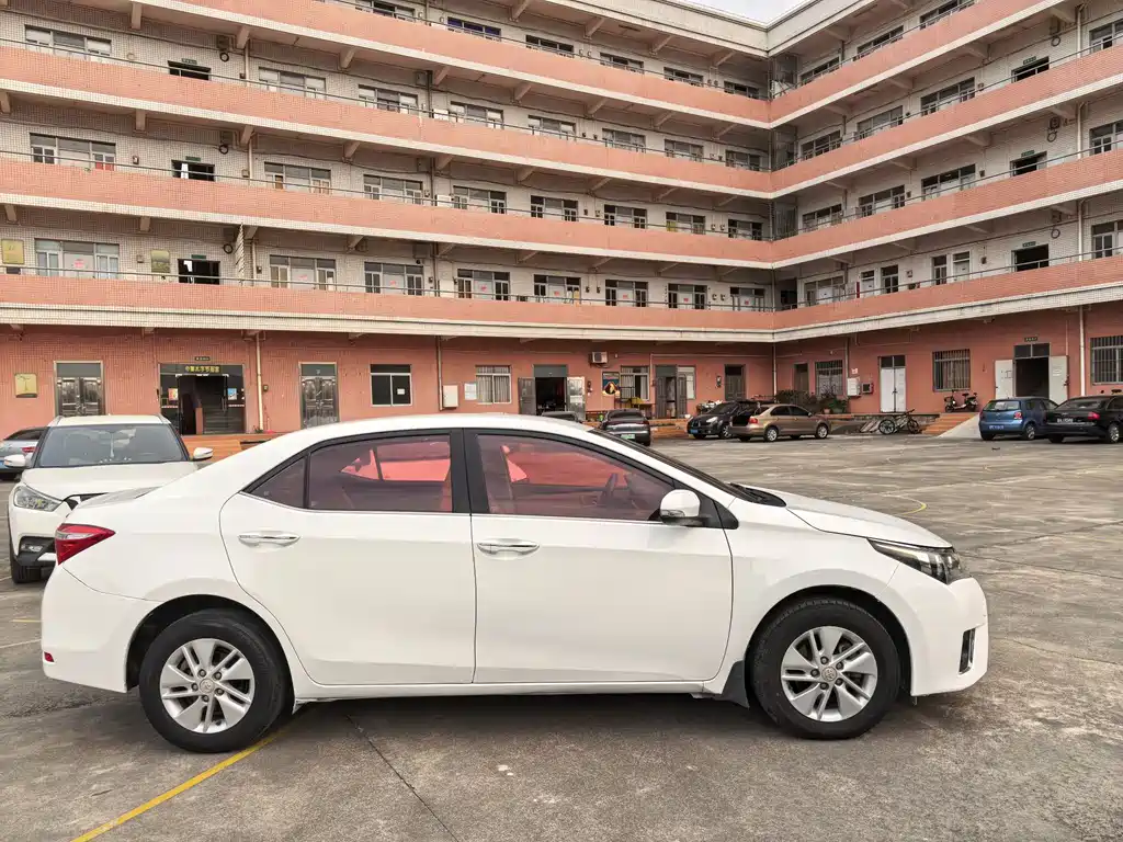 Toyota Corolla 2014 1.6L CVT GL