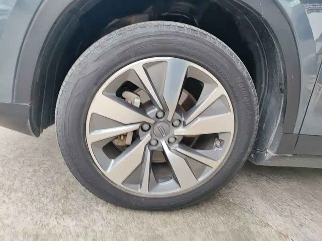 Geely Haoyue — миниатюра 23