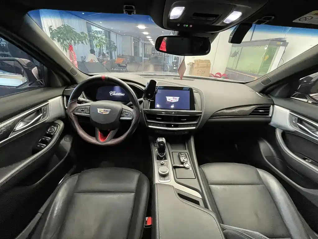 Cadillac CT5 — миниатюра 12