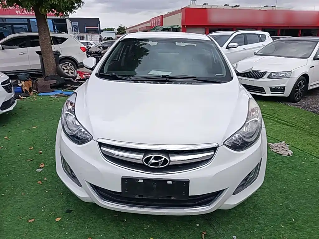 Hyundai Elantra Langdong — миниатюра 3