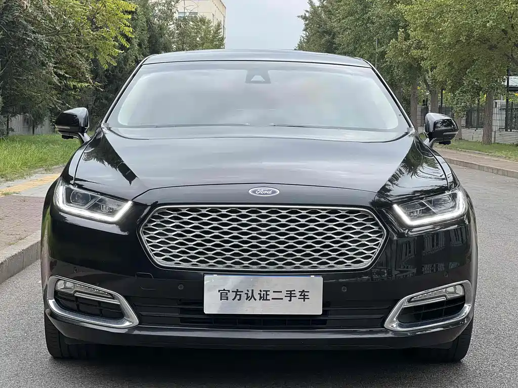 FORD TAURUS