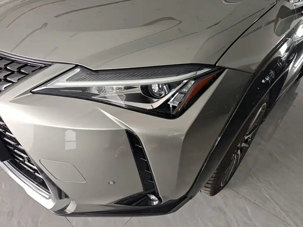 Lexus UX — миниатюра 24