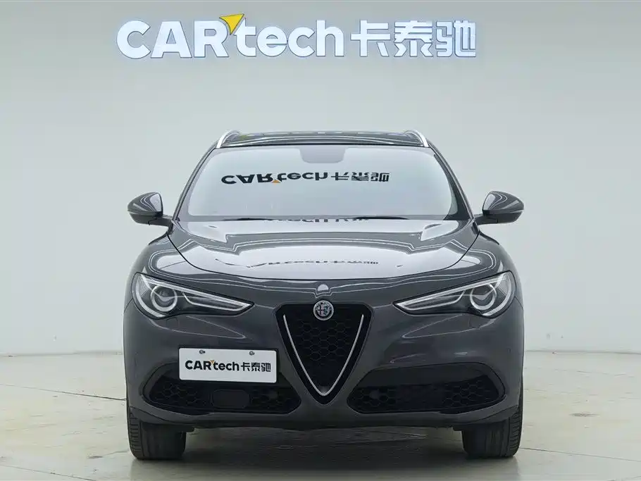 Alfa Romeo Stelvio 2019 2.0T 280HP Luxury