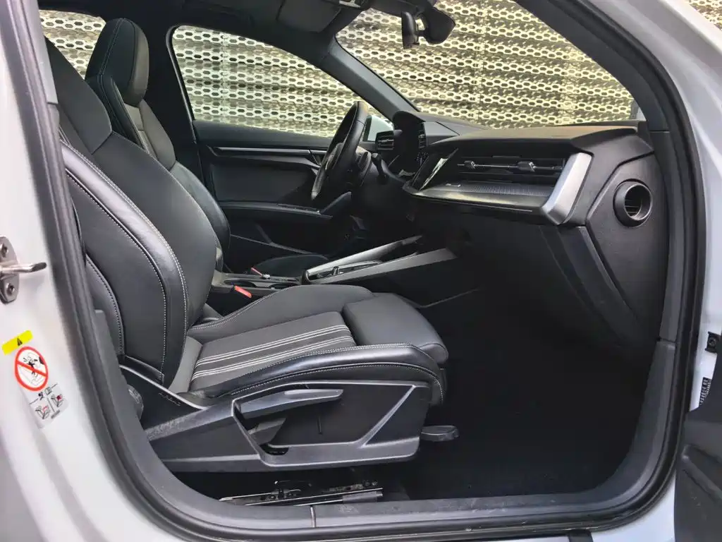 Audi A3 — миниатюра 10