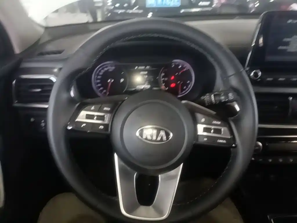 Kia Sportage — миниатюра 11