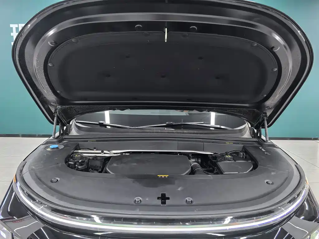 Li Auto Li L6 — миниатюра 17